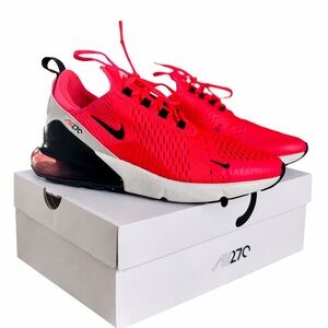 Nike Air Max 270 Black and Noir Shoes